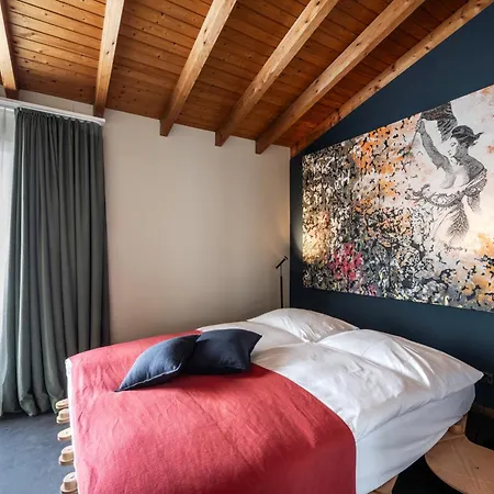 Hotel Rebstock 3*