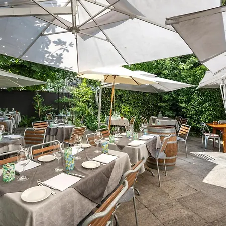 Hotel Rebstock 3*